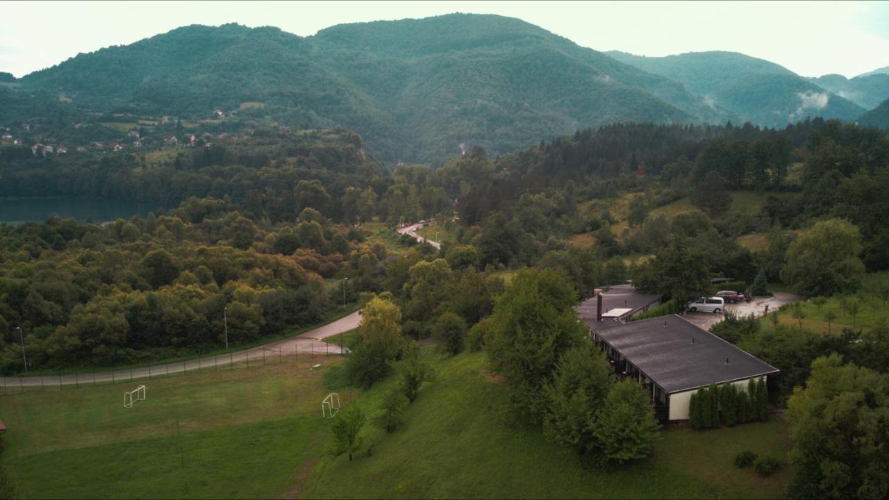 Bungalows Plivsko Jezero ヤイツェ エクステリア 写真